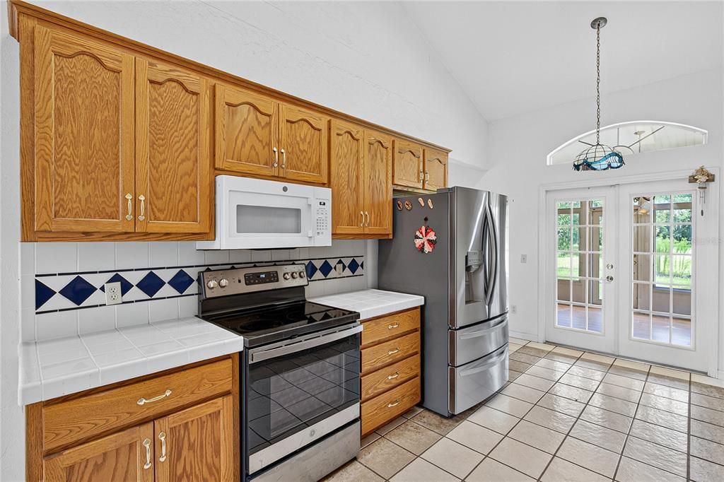 待售: $485,000 (3 贝兹, 2 浴室, 2393 平方英尺)