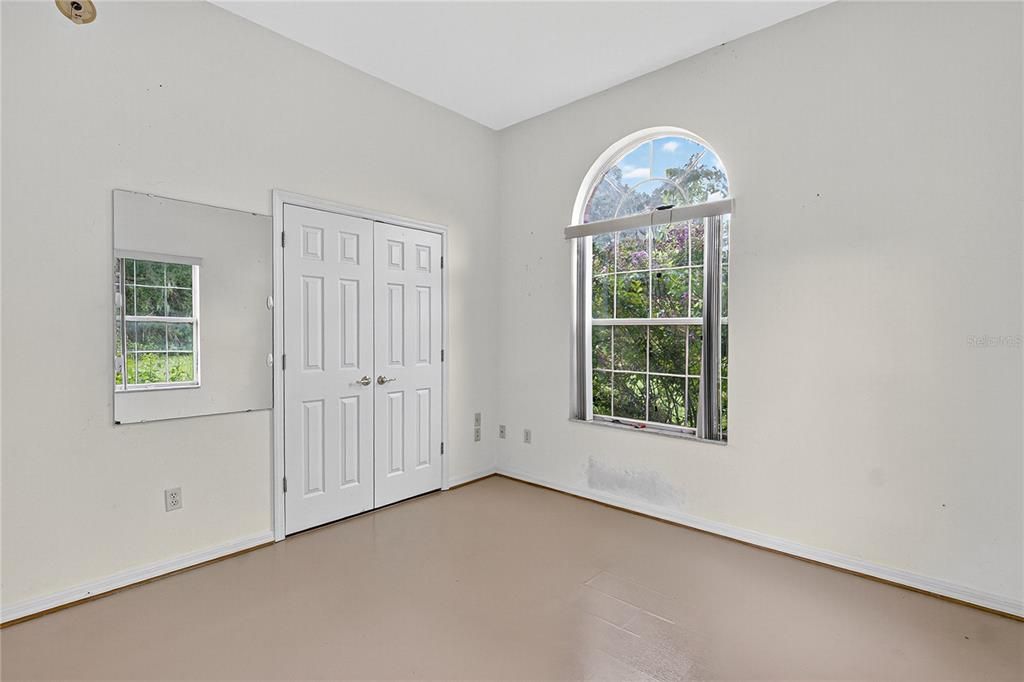 待售: $485,000 (3 贝兹, 2 浴室, 2393 平方英尺)