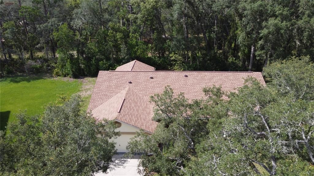 合同活跃: $269,900 (3 贝兹, 2 浴室, 1965 平方英尺)