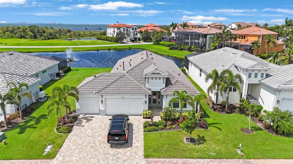 Recently Rented: $6,800 (4 beds, 3 baths, 2311 Square Feet)