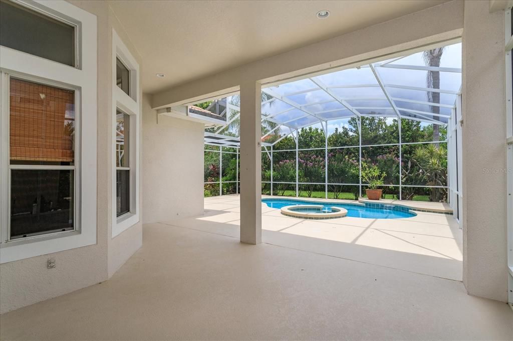 For Rent: $4,400 (4 beds, 4 baths, 3144 Square Feet)