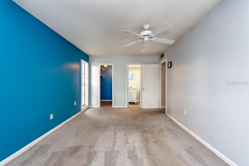 待售: $110,000 (2 贝兹, 2 浴室, 1312 平方英尺)