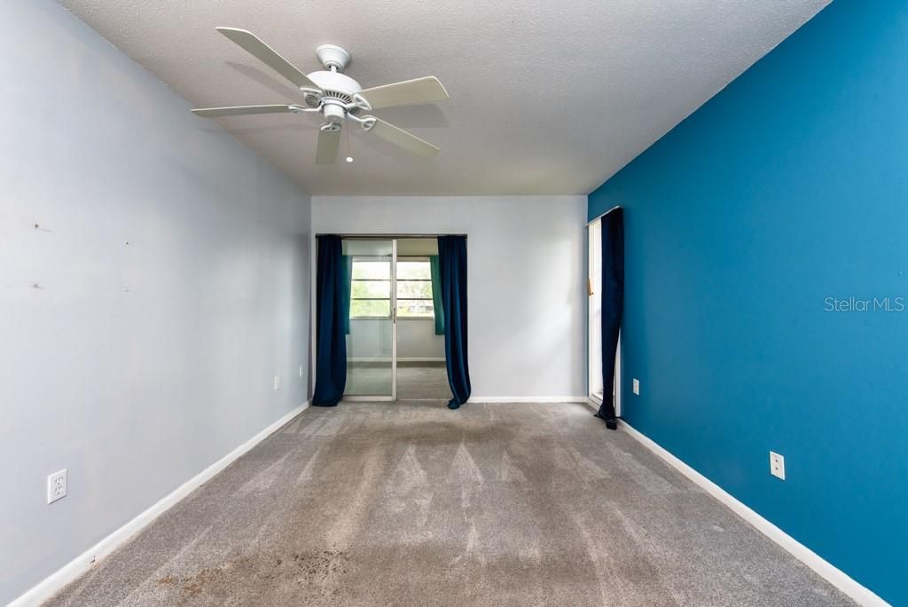 待售: $110,000 (2 贝兹, 2 浴室, 1312 平方英尺)