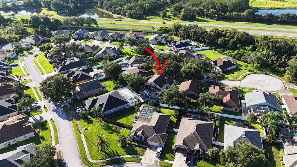 Под контрактом: $519,000 (4 спален, 2 ванн, 2396 Квадратных фут)