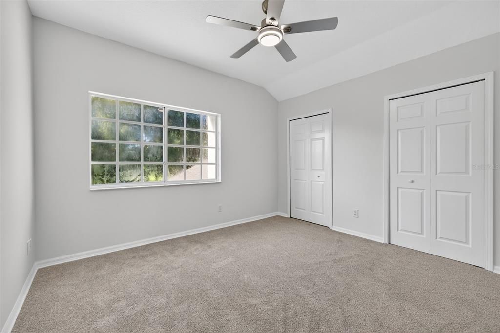 Под контрактом: $519,000 (4 спален, 2 ванн, 2396 Квадратных фут)