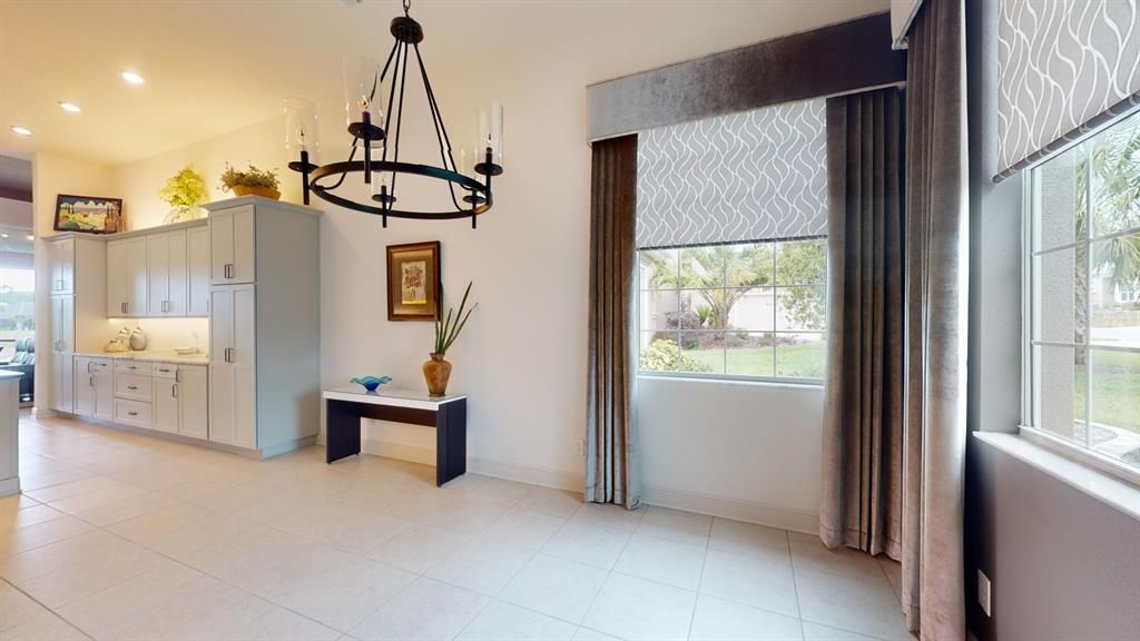 待售: $665,900 (3 贝兹, 2 浴室, 2518 平方英尺)