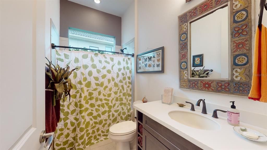 待售: $665,900 (3 贝兹, 2 浴室, 2518 平方英尺)