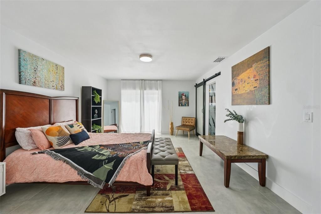 Active With Contract: $624,000 (5 beds, 3 baths, 2434 Square Feet)