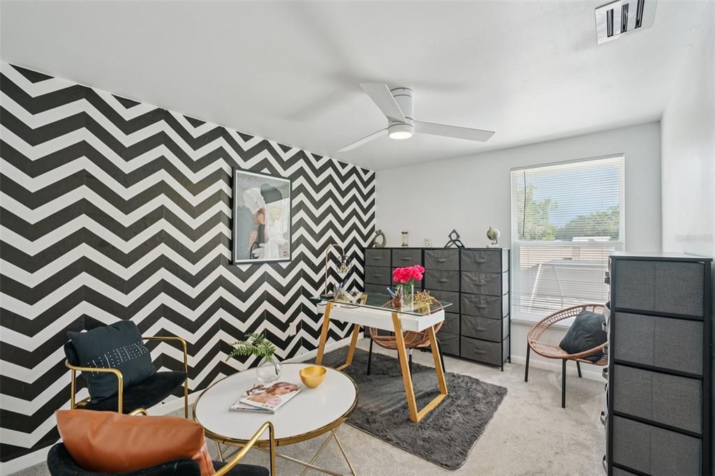 Active With Contract: $624,000 (5 beds, 3 baths, 2434 Square Feet)