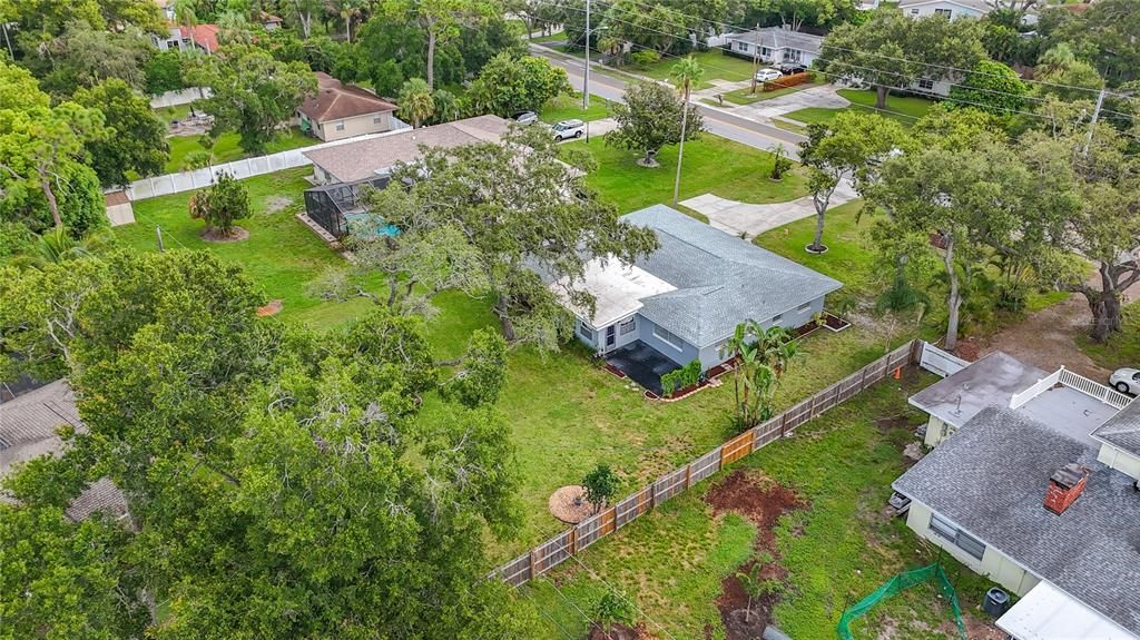 For Sale: $649,900 (3 beds, 3 baths, 2114 Square Feet)