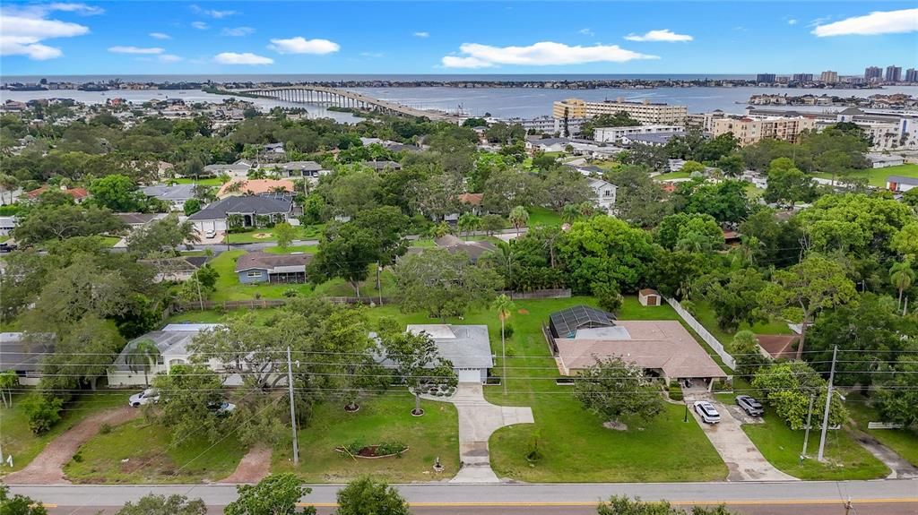 For Sale: $649,900 (3 beds, 3 baths, 2114 Square Feet)