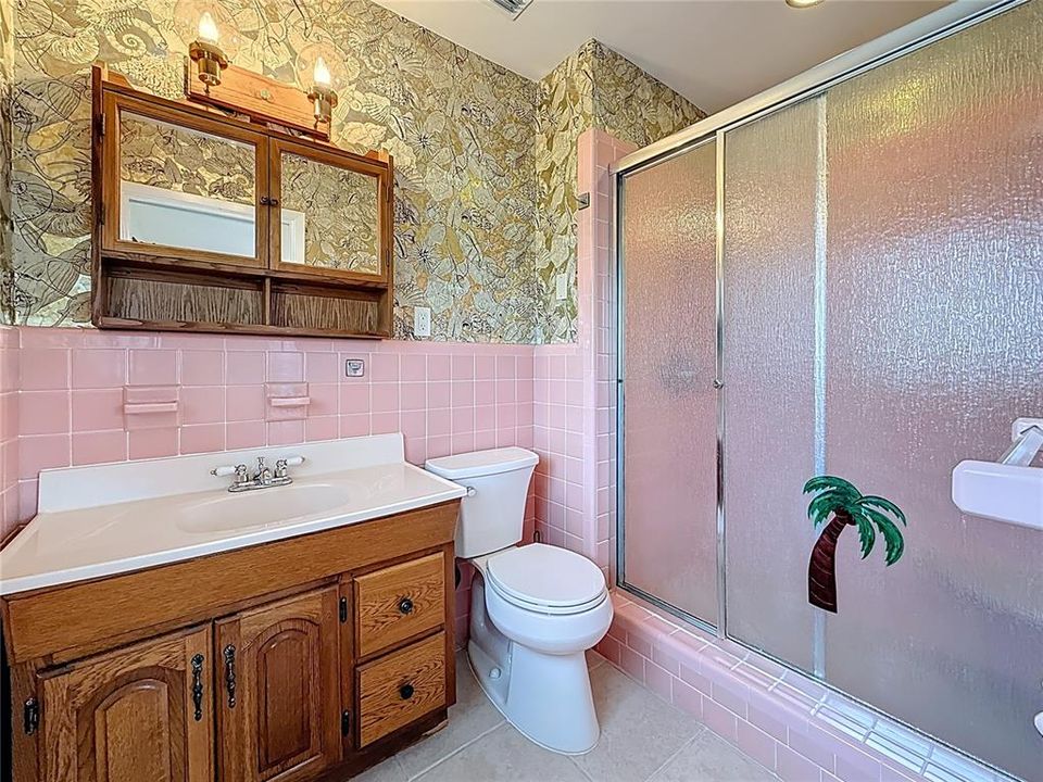 For Sale: $649,900 (3 beds, 3 baths, 2114 Square Feet)