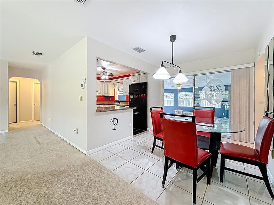 For Sale: $649,900 (3 beds, 3 baths, 2114 Square Feet)