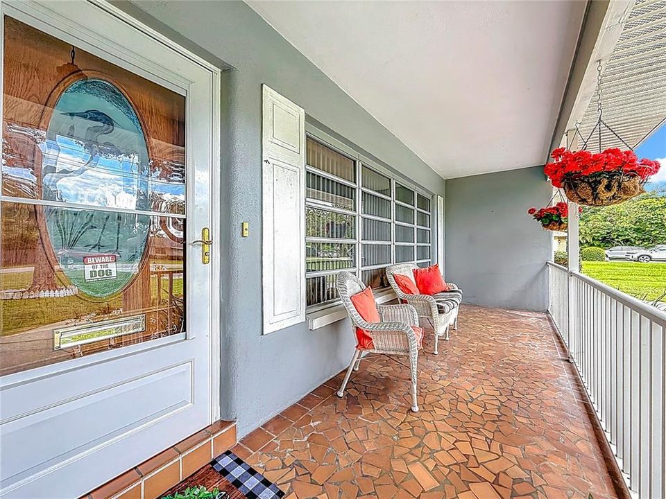 For Sale: $649,900 (3 beds, 3 baths, 2114 Square Feet)