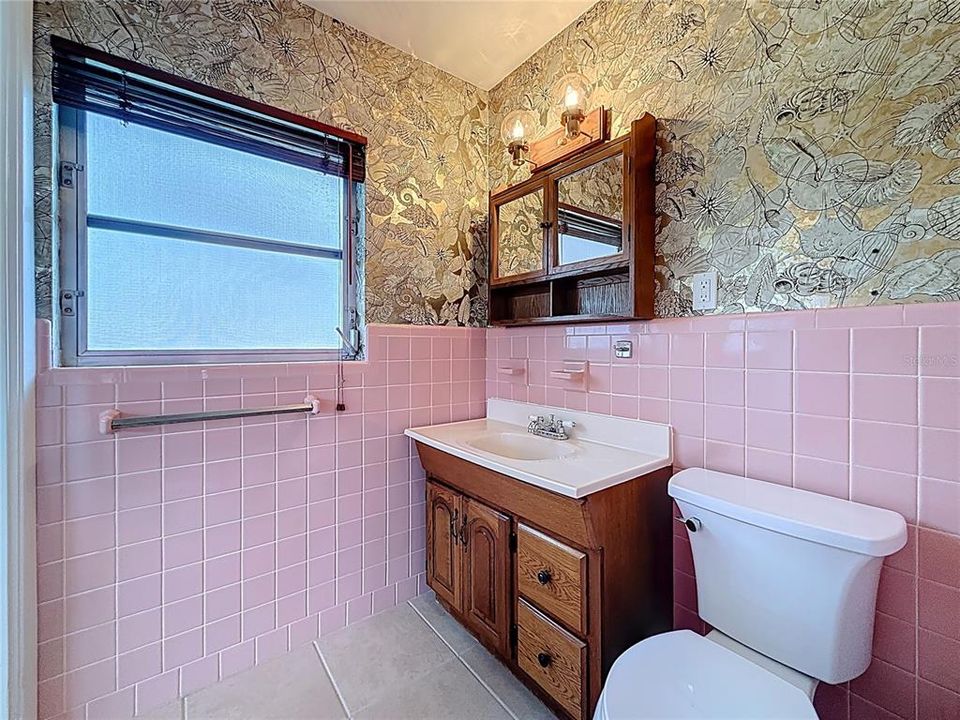 For Sale: $649,900 (3 beds, 3 baths, 2114 Square Feet)