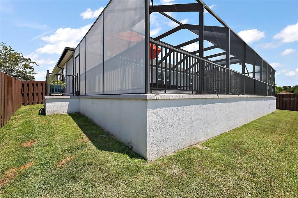 待售: $450,000 (4 贝兹, 2 浴室, 2003 平方英尺)