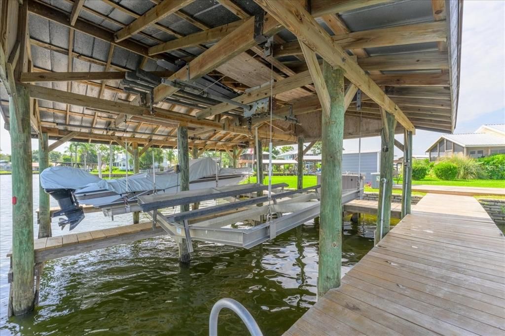 For Sale: $525,000 (3 beds, 2 baths, 1968 Square Feet)