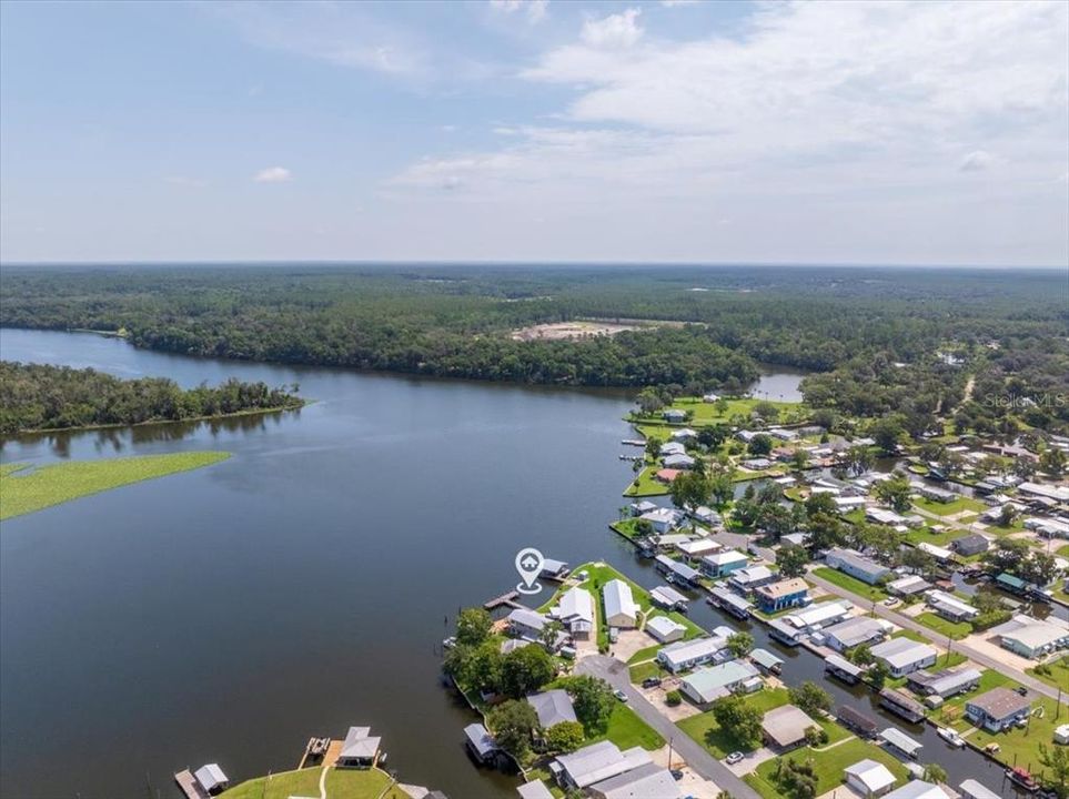 For Sale: $525,000 (3 beds, 2 baths, 1968 Square Feet)