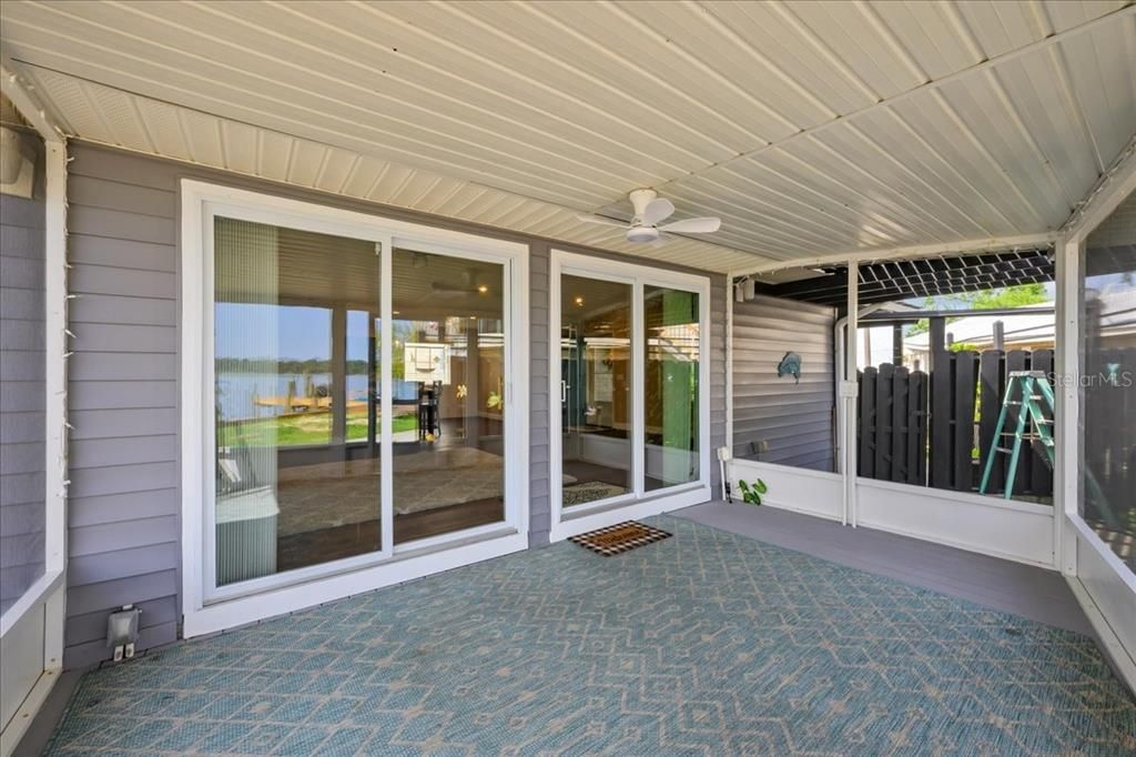 For Sale: $525,000 (3 beds, 2 baths, 1968 Square Feet)