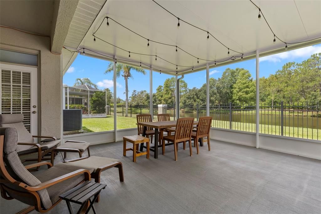 For Sale: $569,000 (3 beds, 2 baths, 2391 Square Feet)