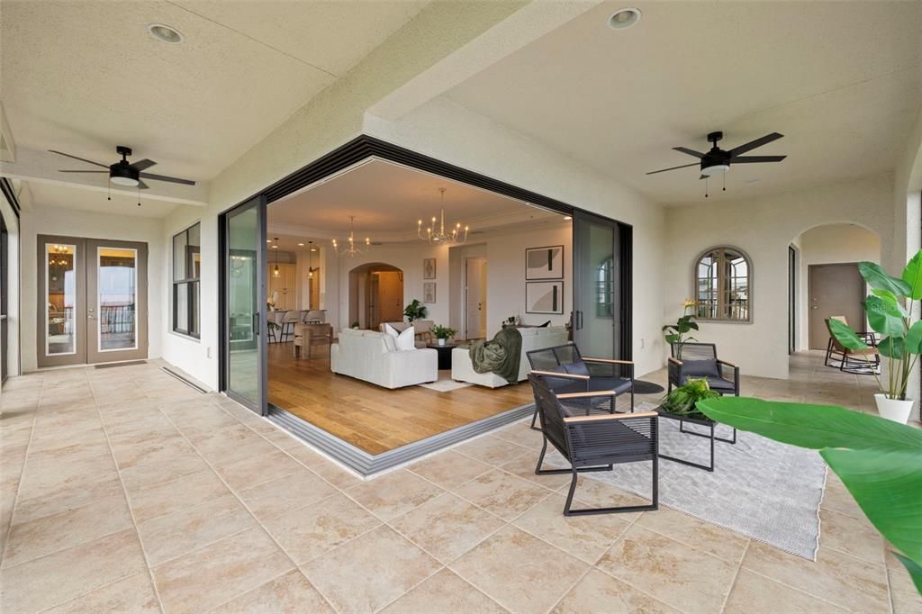 合同活跃: $1,854,900 (3 贝兹, 3 浴室, 2982 平方英尺)