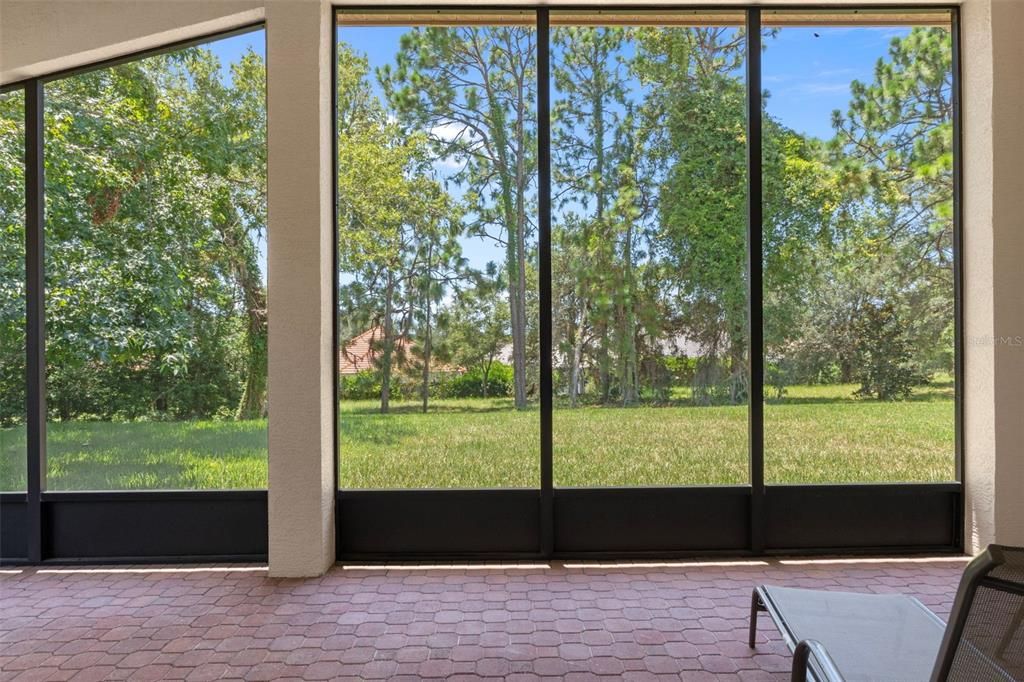 For Sale: $366,000 (3 beds, 2 baths, 1870 Square Feet)