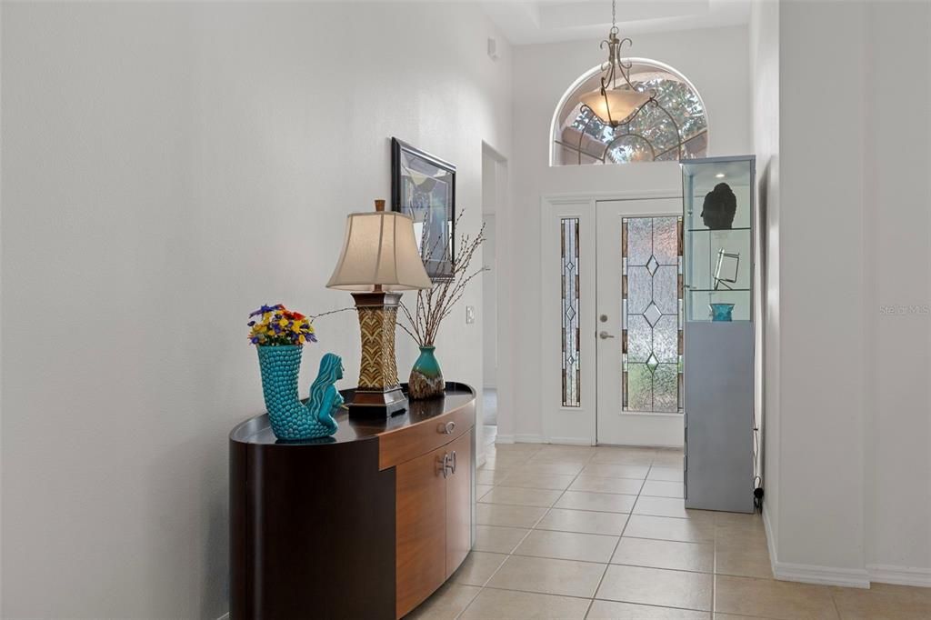 For Sale: $366,000 (3 beds, 2 baths, 1870 Square Feet)