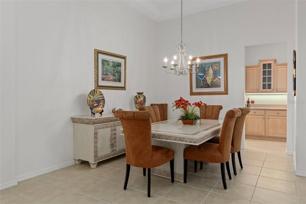 For Sale: $366,000 (3 beds, 2 baths, 1870 Square Feet)