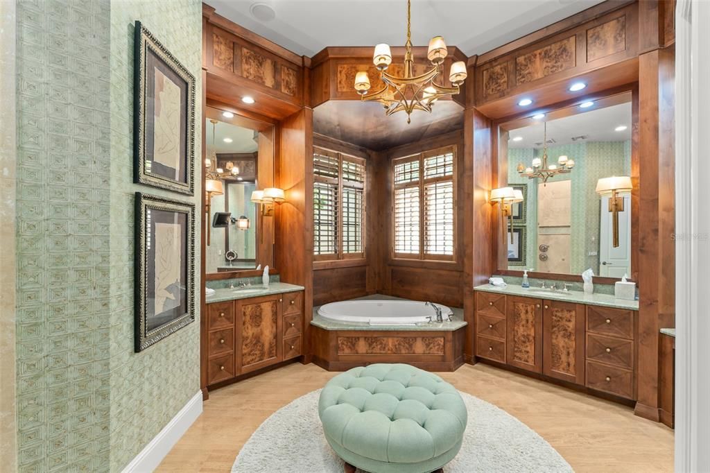 For Sale: $3,200,000 (4 beds, 4 baths, 3745 Square Feet)