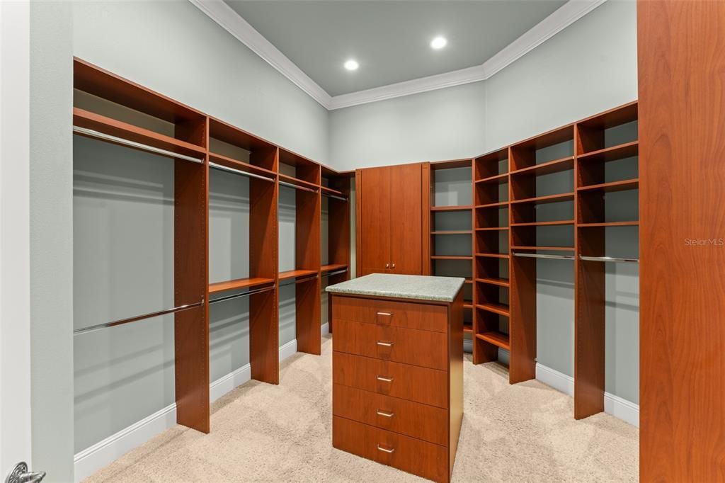 For Sale: $3,200,000 (4 beds, 4 baths, 3745 Square Feet)