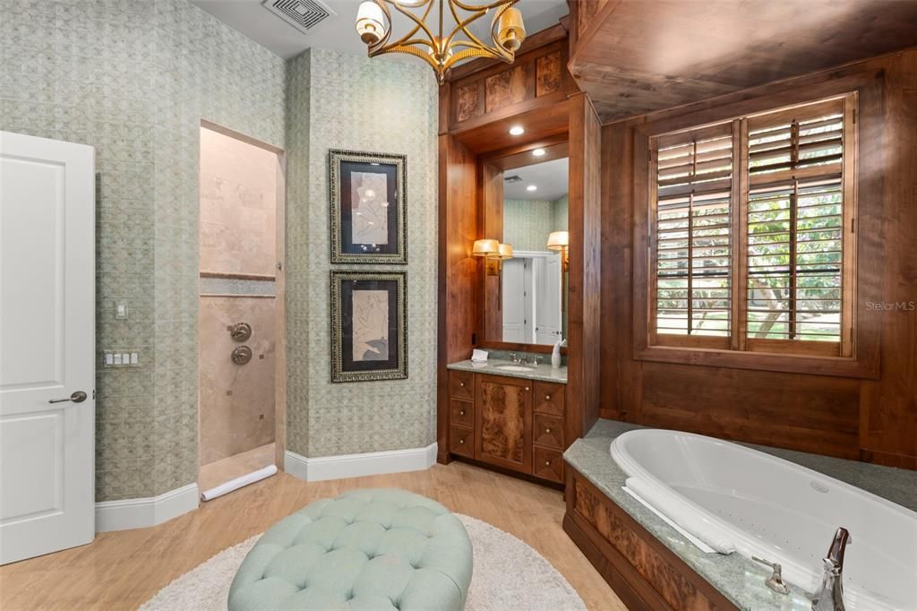 For Sale: $3,200,000 (4 beds, 4 baths, 3745 Square Feet)