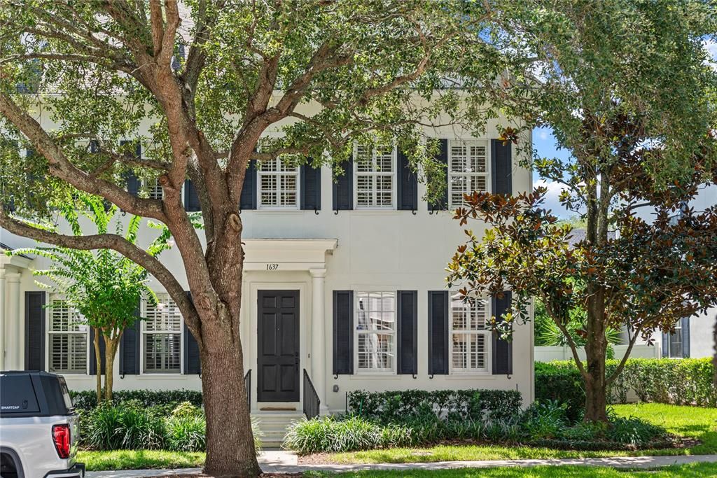 最近售出: $775,000 (2 贝兹, 2 浴室, 2057 平方英尺)