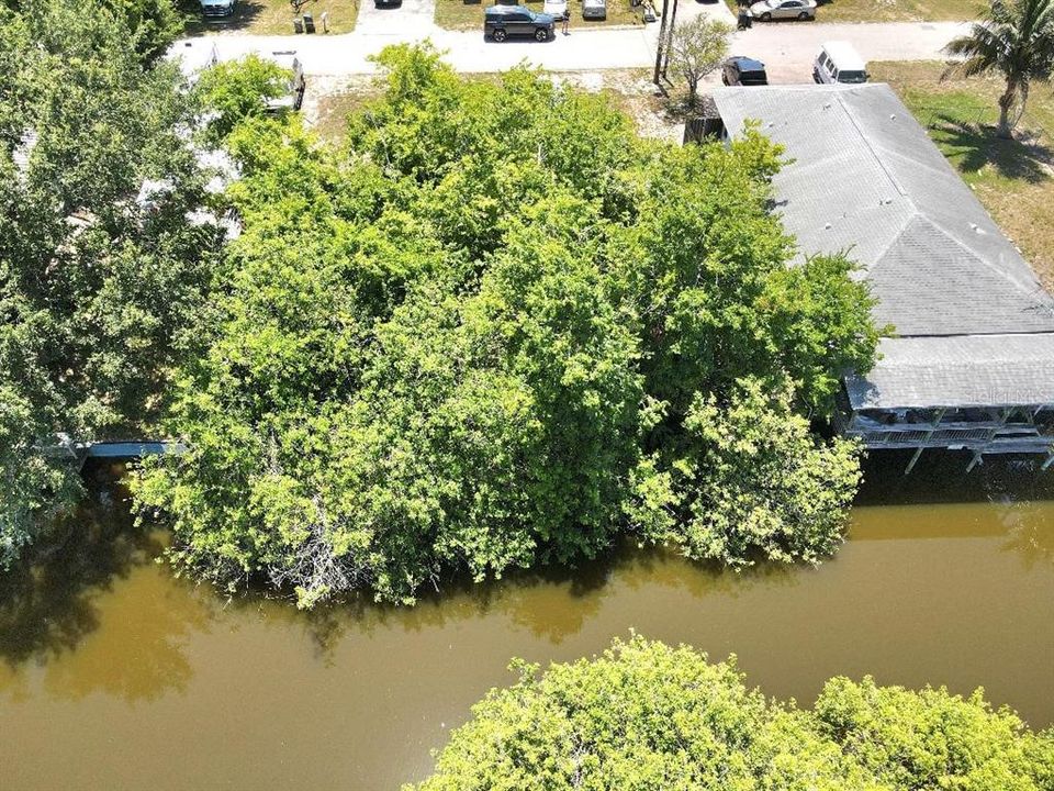 待售: $50,000 (0.17 acres)