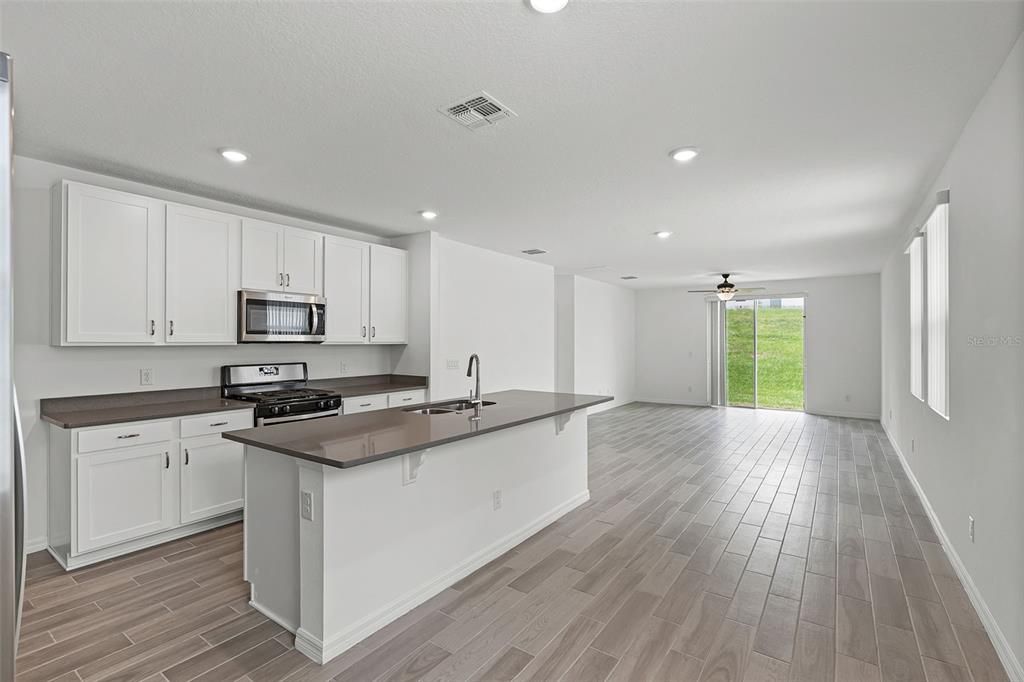 Active With Contract: $299,000 (4 beds, 2 baths, 1700 Square Feet)