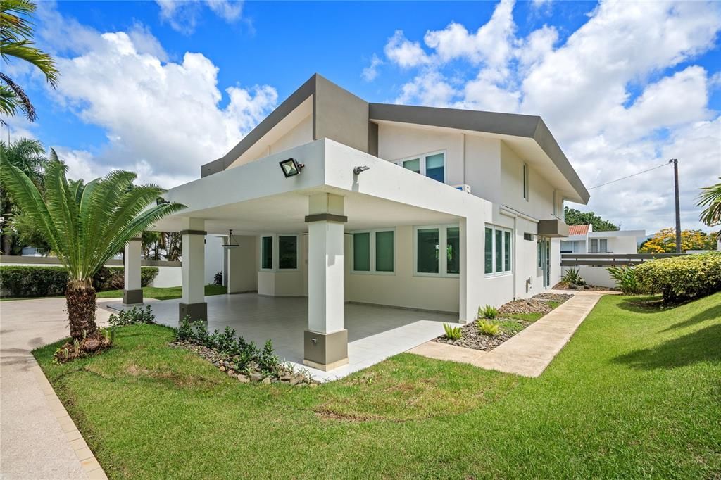 En Renta: $7,500 (5 camas, 3 baños, 3650 Pies cuadrados)