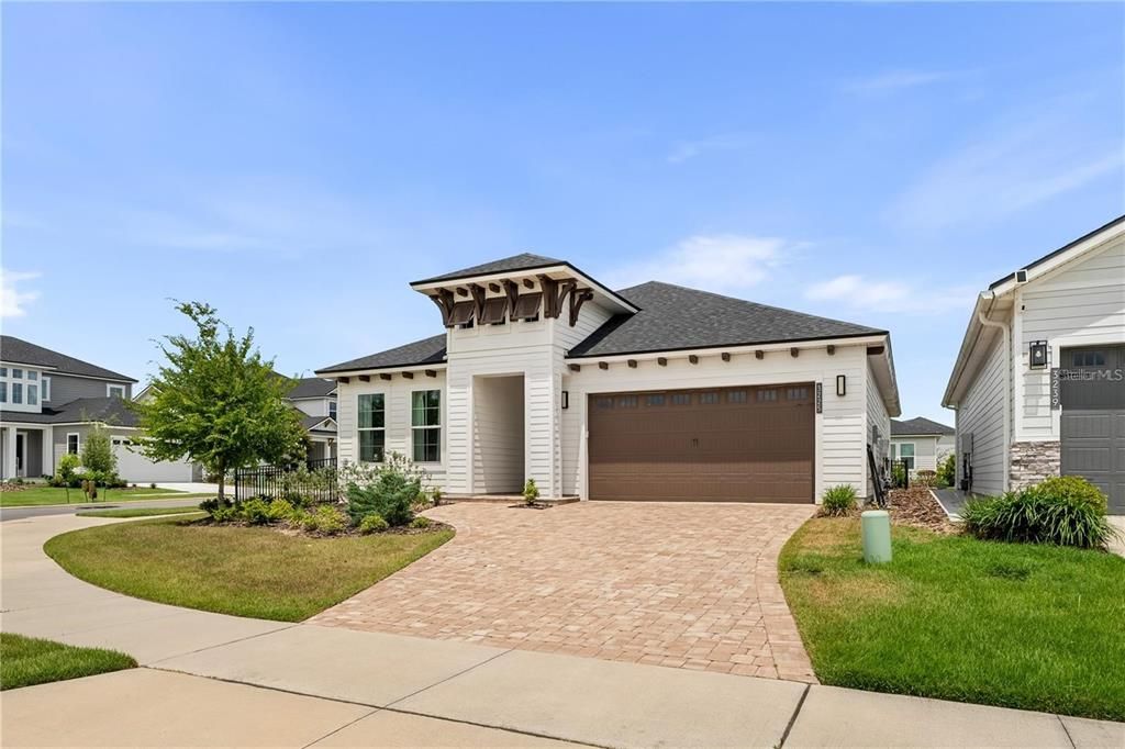 For Rent: $3,000 (3 beds, 2 baths, 1746 Square Feet)