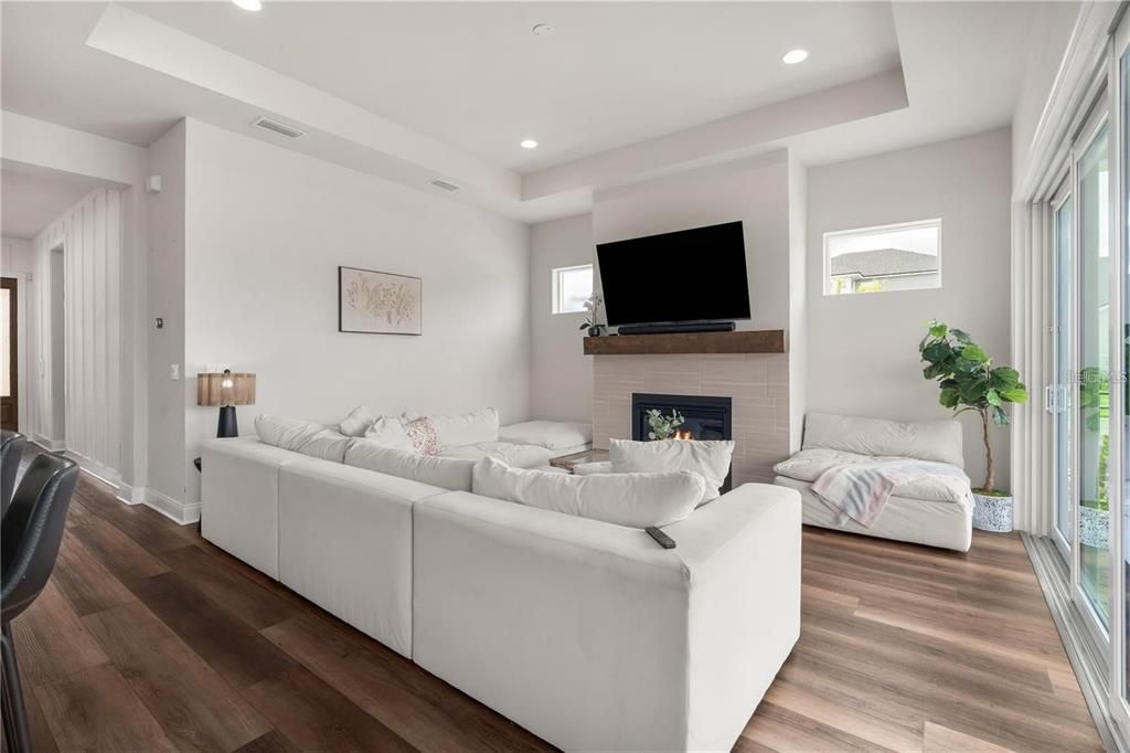 For Rent: $3,000 (3 beds, 2 baths, 1746 Square Feet)