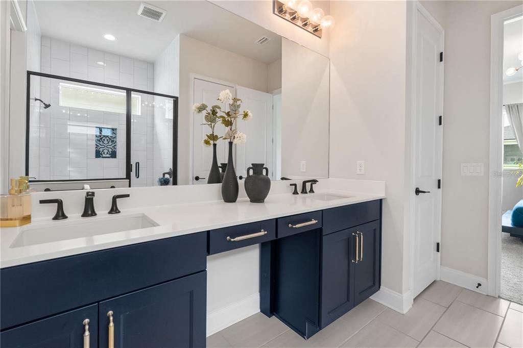 For Rent: $3,000 (3 beds, 2 baths, 1746 Square Feet)