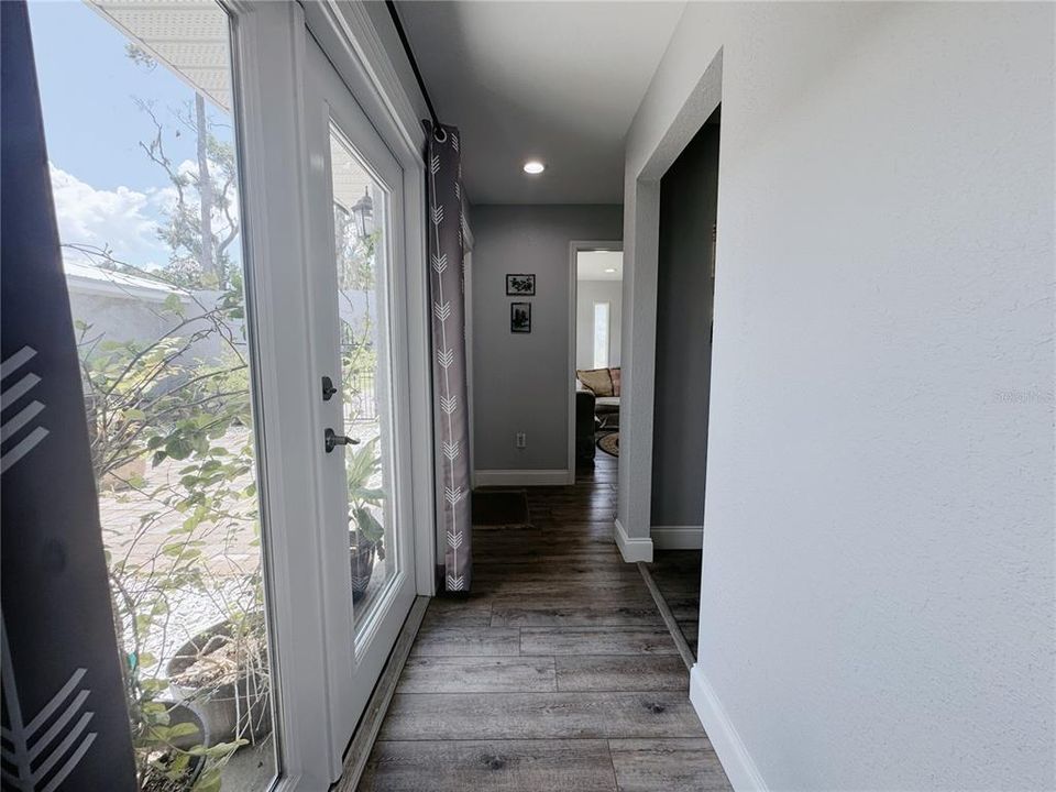 На продажу: $1,684,900 (4 спален, 2 ванн, 2774 Квадратных фут)