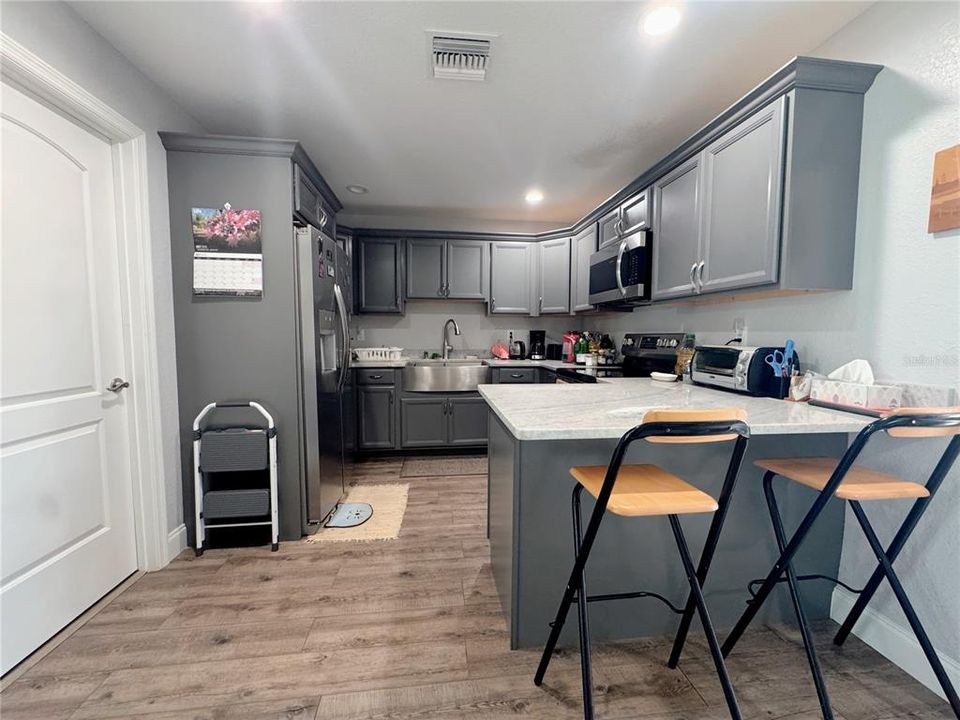 На продажу: $1,684,900 (4 спален, 2 ванн, 2774 Квадратных фут)