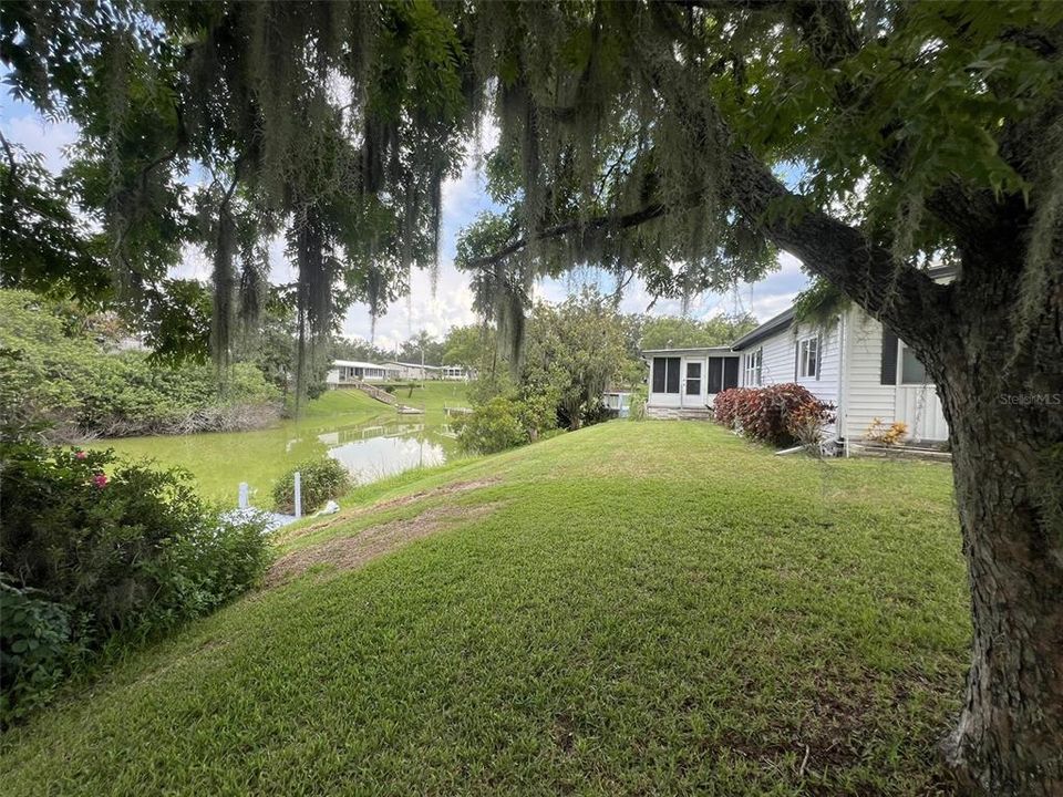 For Sale: $209,000 (2 beds, 2 baths, 1440 Square Feet)