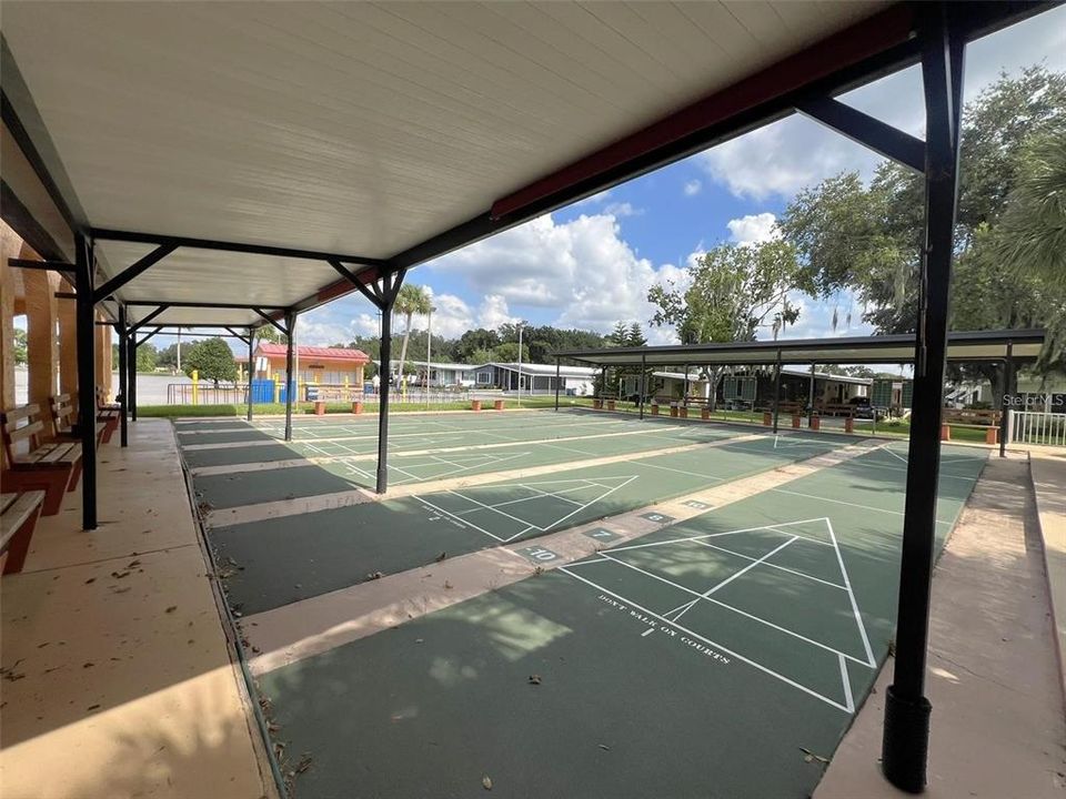 For Sale: $209,000 (2 beds, 2 baths, 1440 Square Feet)