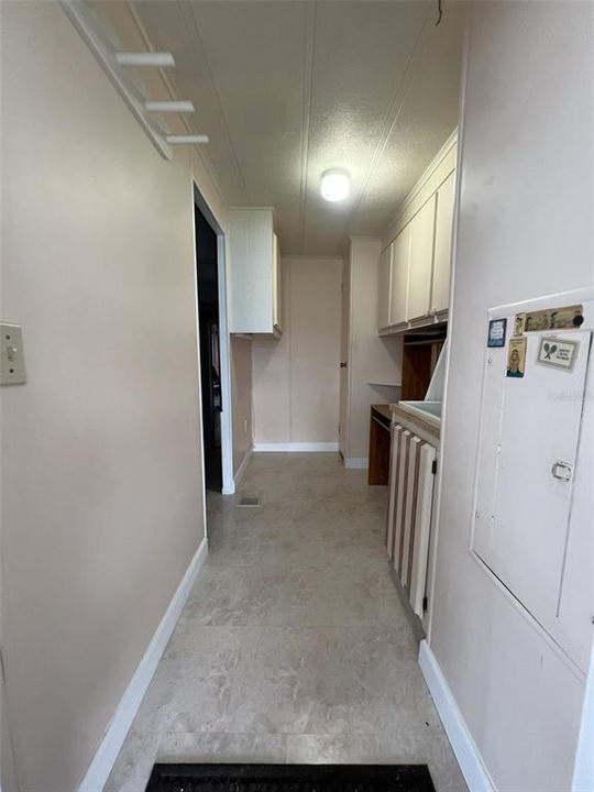 For Sale: $209,000 (2 beds, 2 baths, 1440 Square Feet)