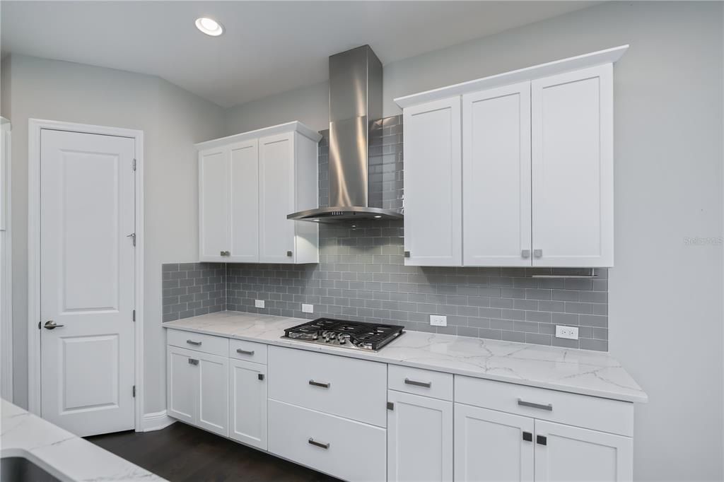 For Sale: $825,000 (4 beds, 3 baths, 2405 Square Feet)