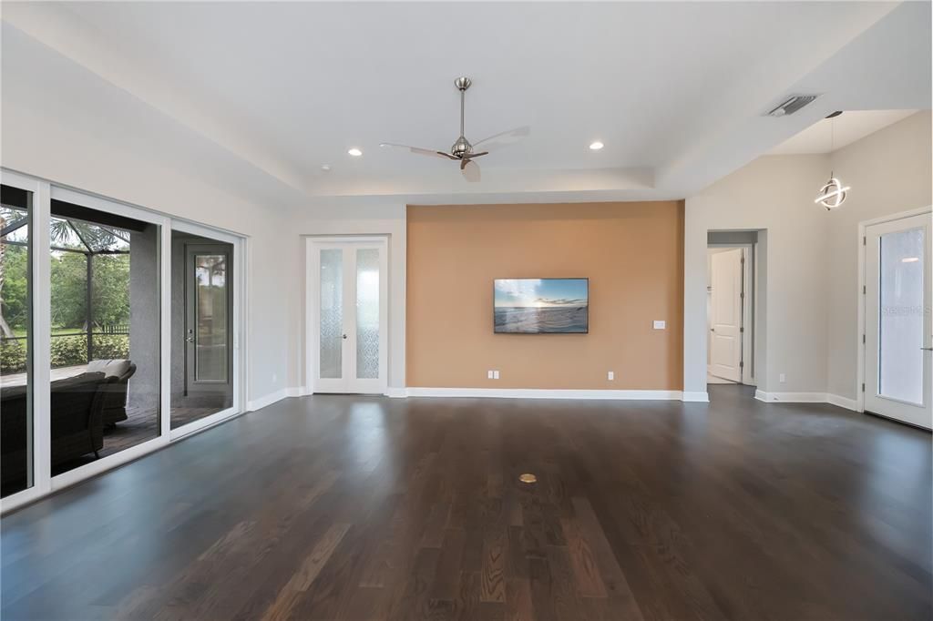 For Sale: $825,000 (4 beds, 3 baths, 2405 Square Feet)