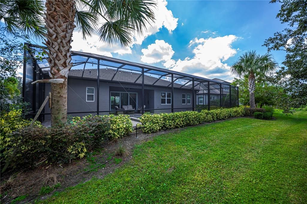 For Sale: $825,000 (4 beds, 3 baths, 2405 Square Feet)