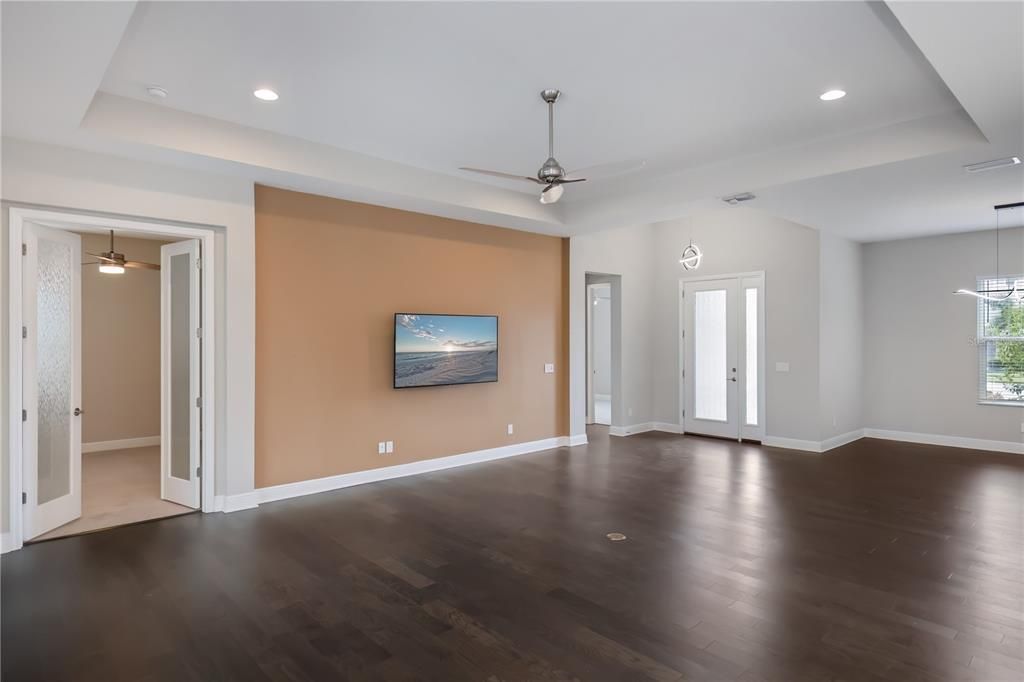 For Sale: $825,000 (4 beds, 3 baths, 2405 Square Feet)