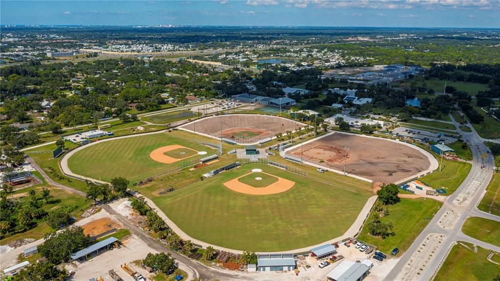 For Sale: $825,000 (4 beds, 3 baths, 2405 Square Feet)