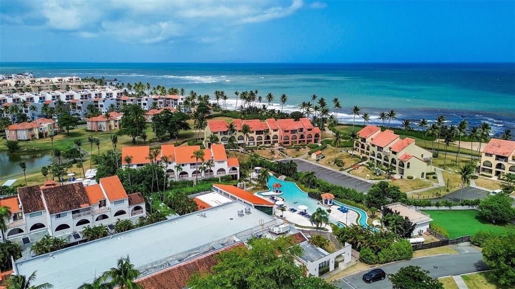 For Sale: $399,000 (2 beds, 2 baths, 843 Square Feet)