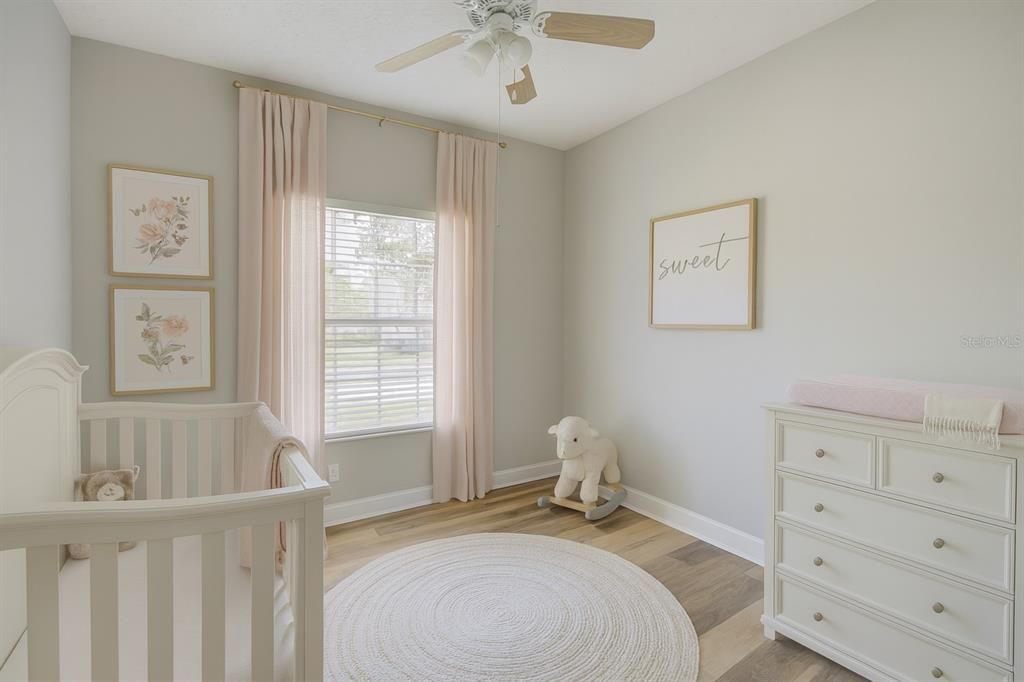 待售: $585,000 (4 贝兹, 3 浴室, 2356 平方英尺)